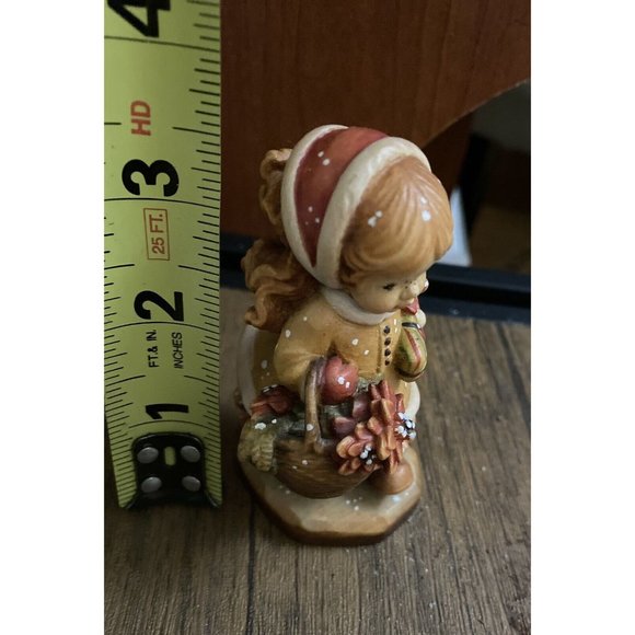 Vtg ANRI Yuletide Cheer Wood Carving Girl & Basket Figurine Signed Christmas - Picture 12 of 13